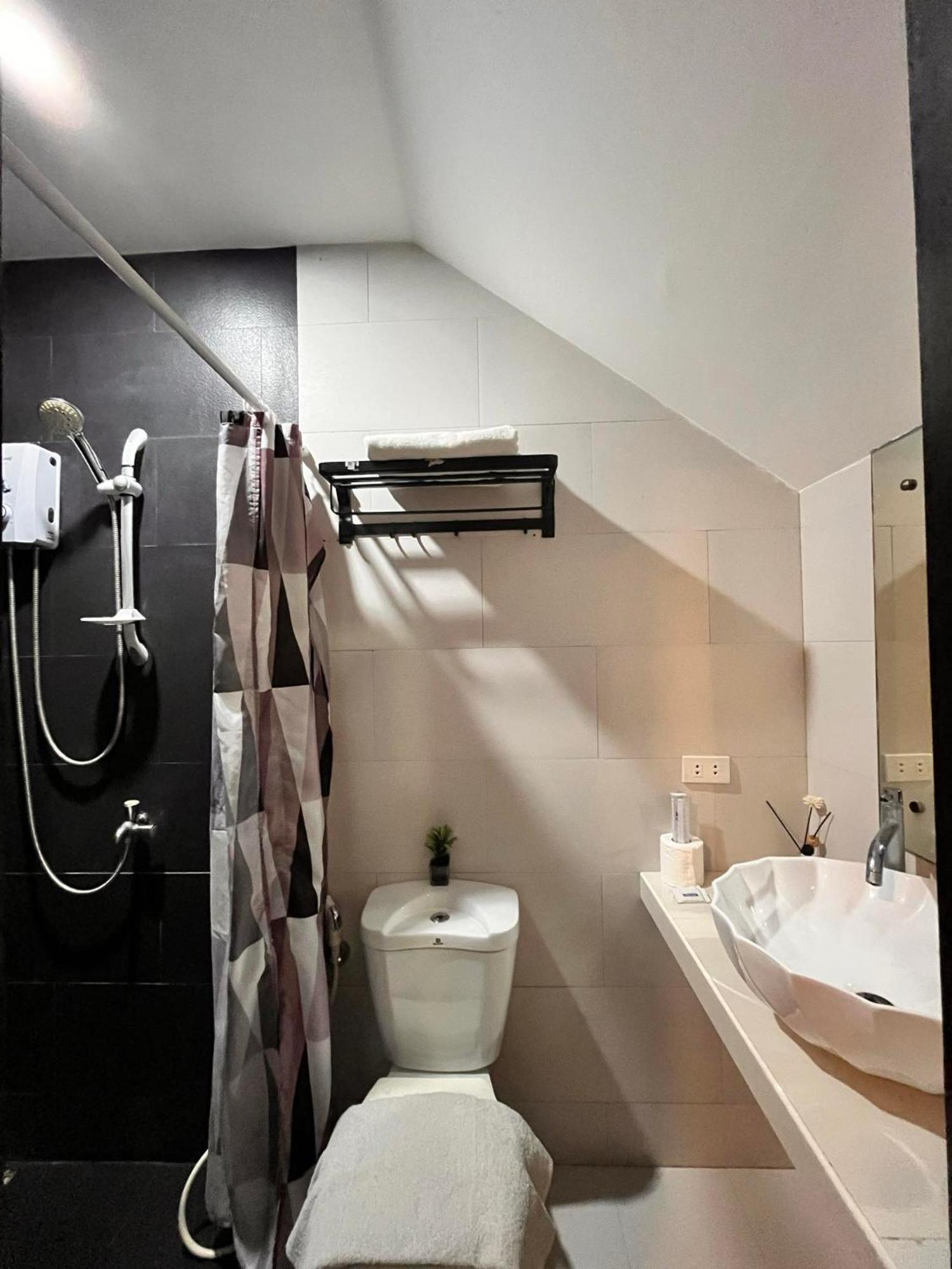 Casita Isla Beach Inn Balabag  Kültér fotó