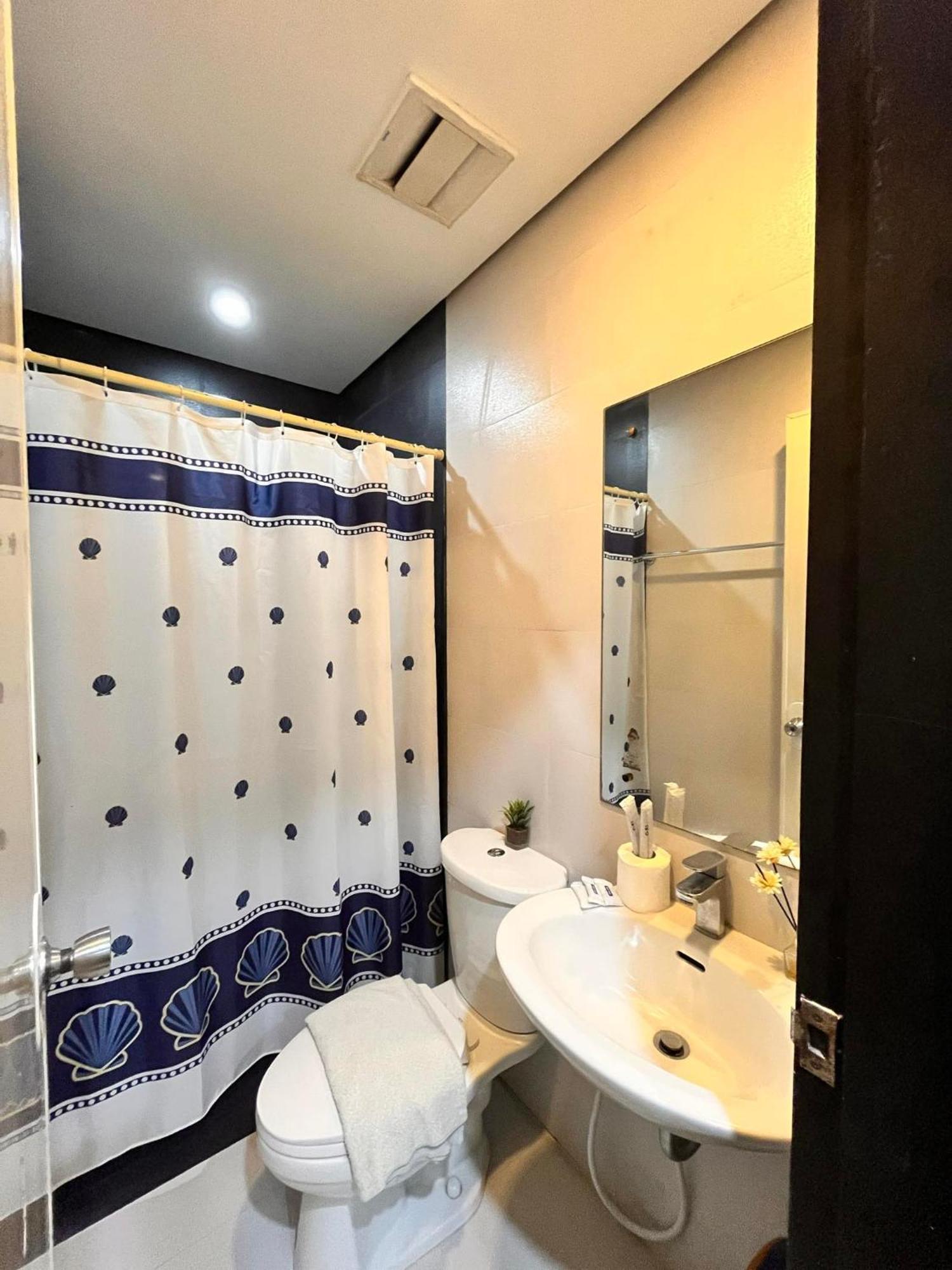 Casita Isla Beach Inn Balabag  Kültér fotó