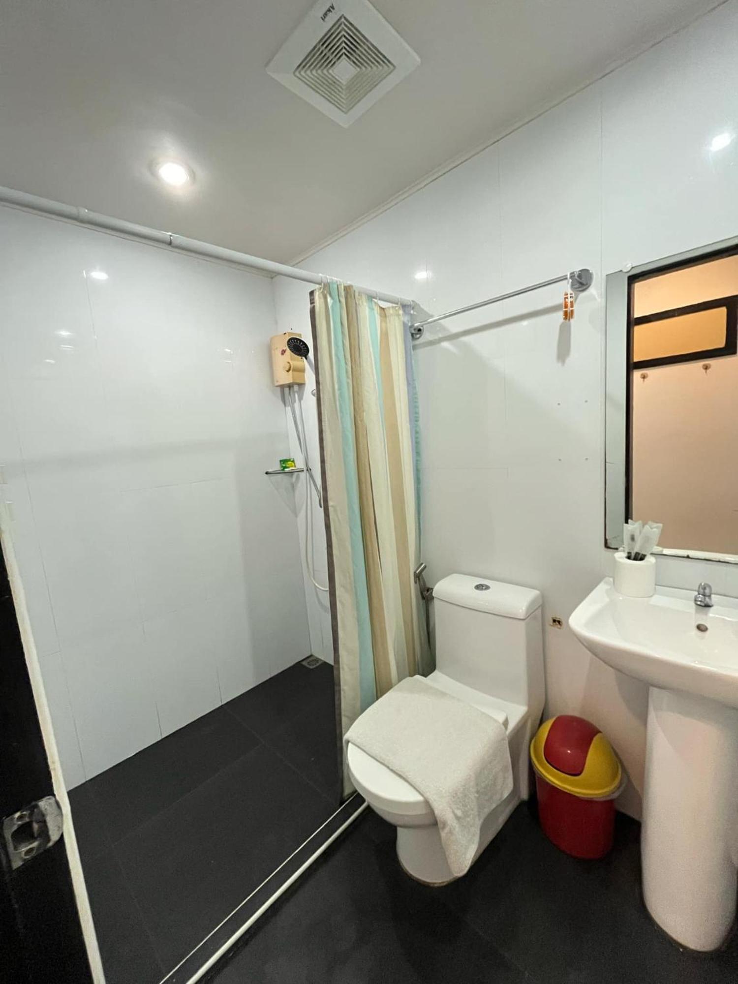 Casita Isla Beach Inn Balabag  Kültér fotó